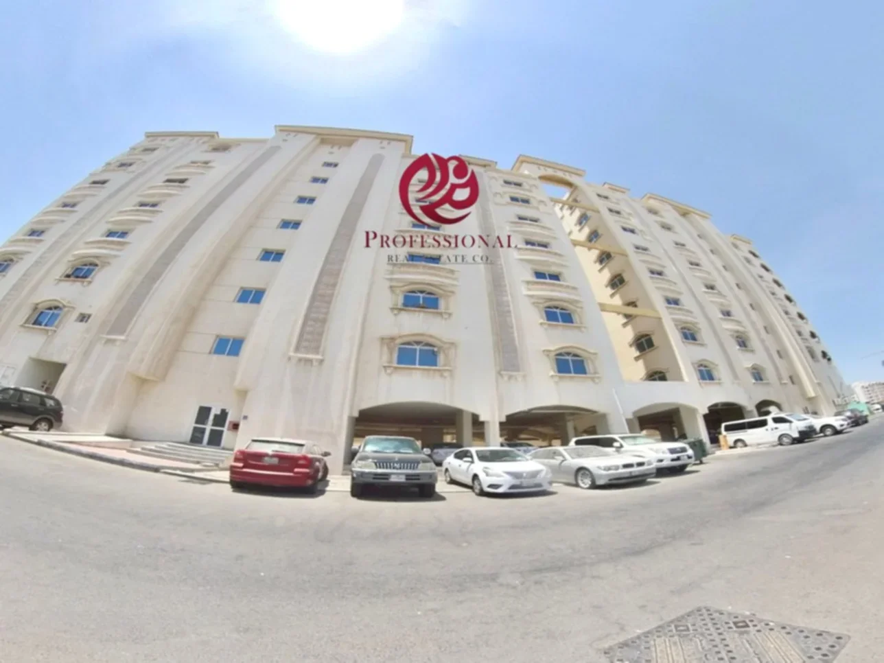 1 Bedrooms  Apartment  For Rent  in Doha -  Fereej Bin Mahmoud  Not Furnished