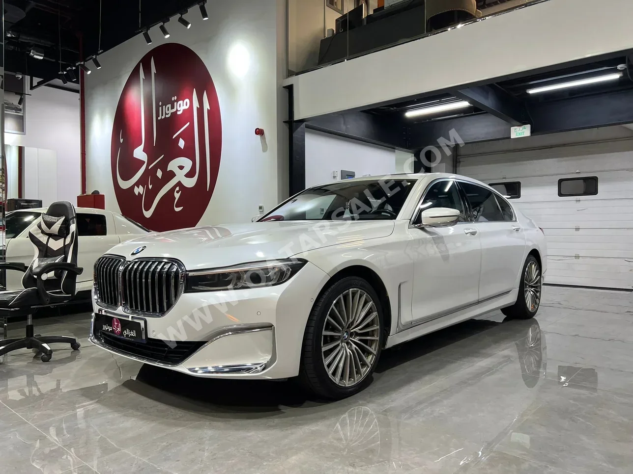 بي ام دبليو  الفئة - السابعة  730 Li  2020  اوتوماتيك  80,000 كم  4 سلندر  دفع خلفي  سيدان  أبيض