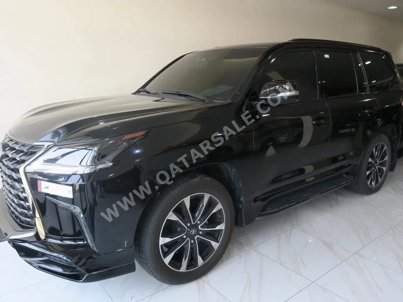 لكزس  ال اكس  570 اس بلاك ايديشن  2021  اوتوماتيك  156,000 كم  8 سلندر  دفع رباعي  اس يو في  أسود