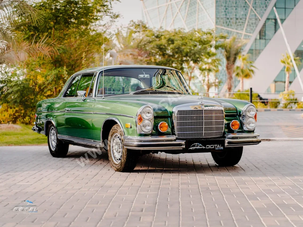 Mercedes-Benz  280 SE  1971  Automatic  84,800 Km  8 Cylinder  Rear Wheel Drive (RWD)  Coupe / Sport  Green