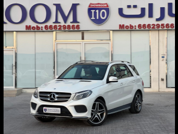 مرسيدس - بنز  جي ال اي  400 اي ام جي  2017  اوتوماتيك  80,000 كم  6 سلندر  دفع رباعي  اس يو في  أبيض