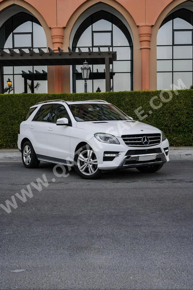 Mercedes-Benz  ML  400  2015  Automatic  69,000 Km  6 Cylinder  Four Wheel Drive (4WD)  SUV  White