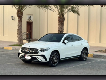 Mercedes-Benz  GLC  200  2024  Automatic  7,000 Km  4 Cylinder  Four Wheel Drive (4WD)  SUV  White  With Warranty