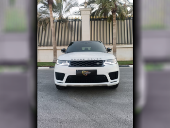 Land Rover  Range Rover  Vogue  Autobiography  2019  Automatic  145,000 Km  8 Cylinder  Four Wheel Drive (4WD)  SUV  White