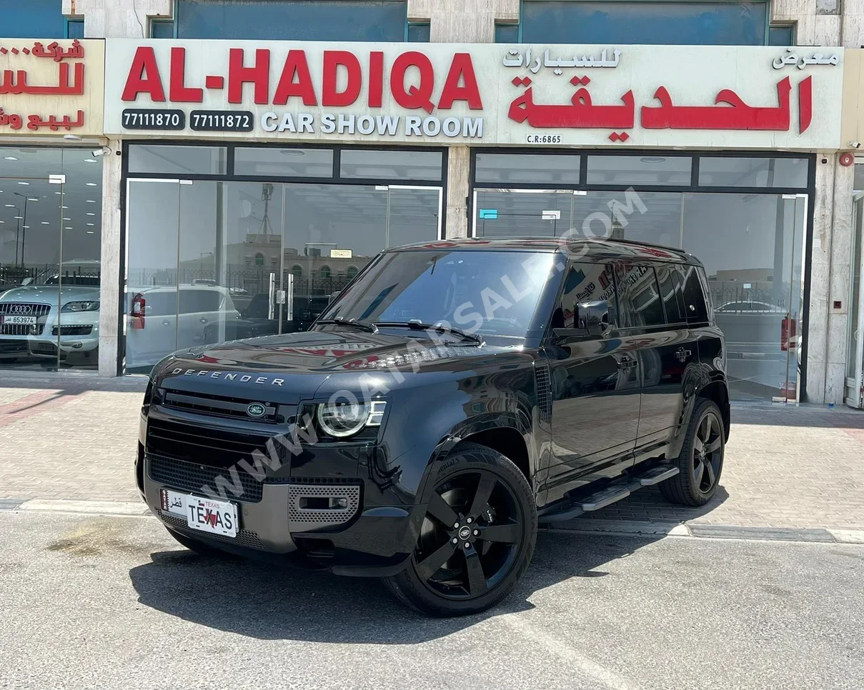 لاند روفر  ديفيندر  110 اتش اس اي  2023  اوتوماتيك  34,000 كم  6 سلندر  دفع رباعي  اس يو في  أسود  تحت الضمان