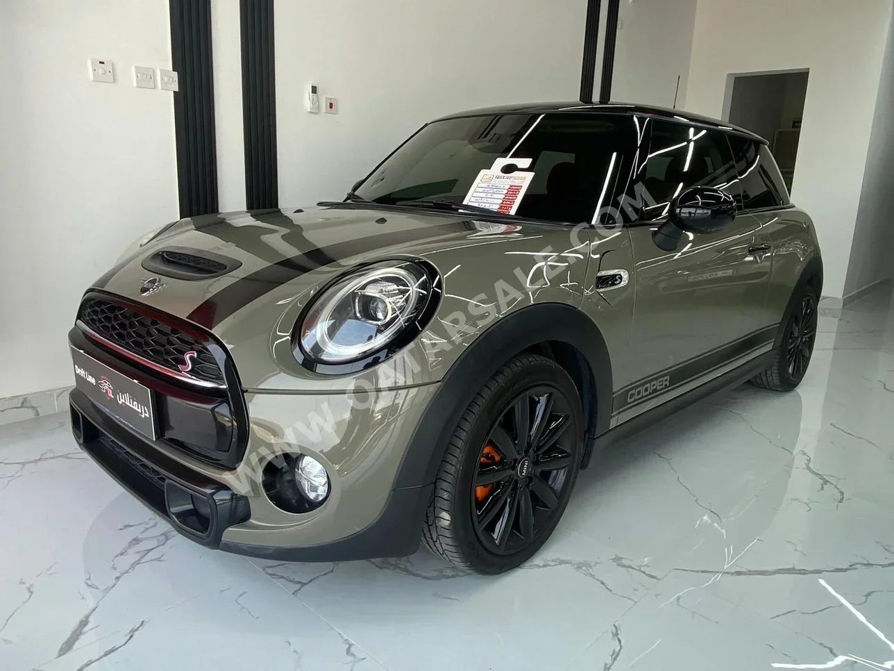 Mini  Cooper  S  2020  Automatic  70,000 Km  4 Cylinder  Front Wheel Drive (FWD)  Hatchback  Gray