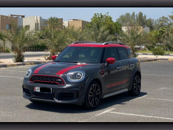 Mini  Cooper  CountryMan  2020  Automatic  36,000 Km  4 Cylinder  Rear Wheel Drive (RWD)  Hatchback  Gray