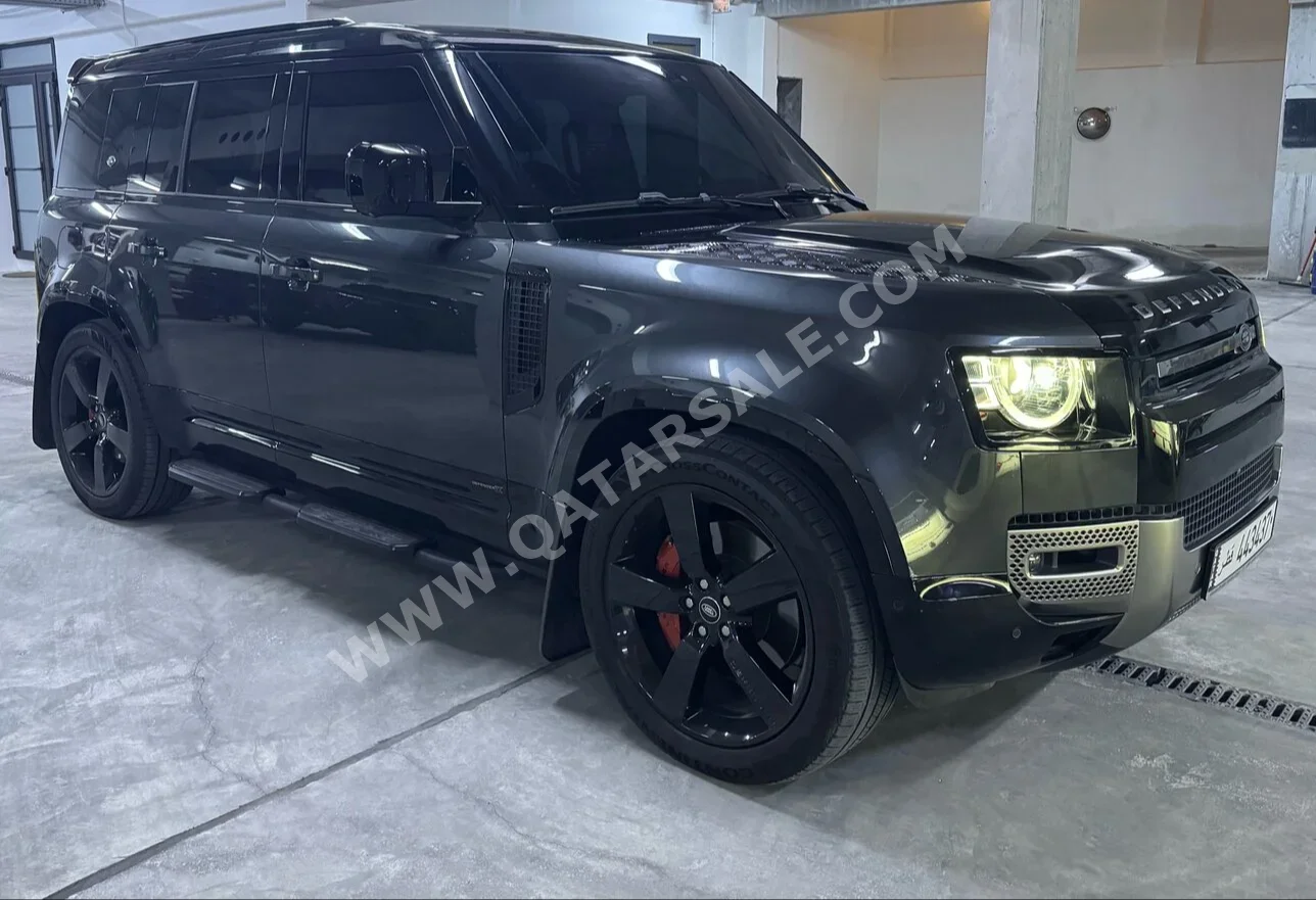 Land Rover  Defender  110 X  2023  Automatic  38,100 Km  6 Cylinder  Four Wheel Drive (4WD)  SUV  Carpathian grey  With Warranty