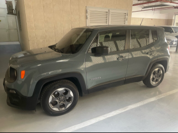 Jeep  Renegade  Sport  2017  Automatic  107,000 Km  4 Cylinder  Front Wheel Drive (FWD)  SUV  Gray