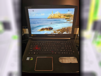Laptops Acer  - Predator Helios 300  2018  - Black  - Windows 11  - Intel  - Core i7  -Memory (Ram): 16 GB