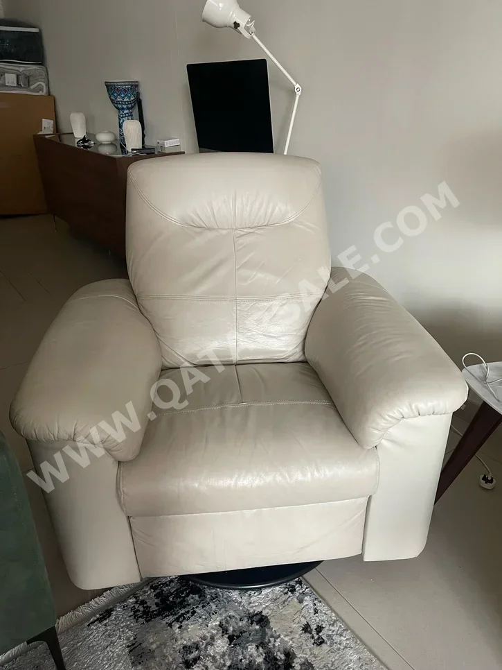 Sofas, Couches & Chairs IKEA  Armchair  - Genuine Leather  - Beige