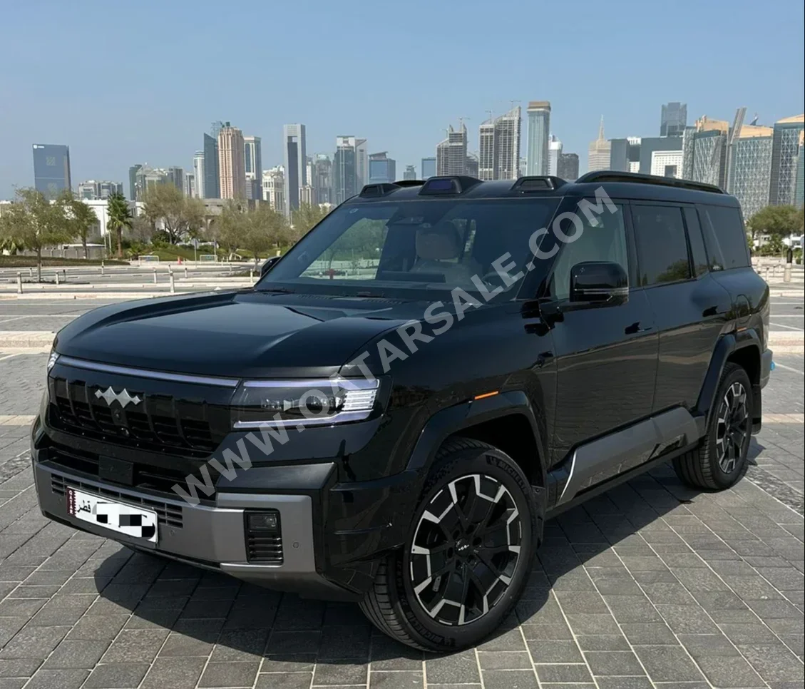 BYD  Leopard 8  Flagship  2025  Automatic  0 Km  6 Cylinder  Four Wheel Drive (4WD)  SUV  Black  With Warranty