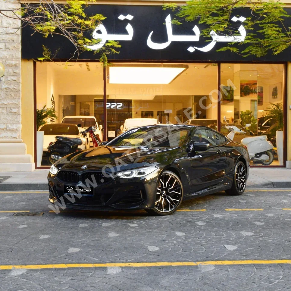بي ام دبليو  الفئة - الثامنة  850 ام  2023  اوتوماتيك  5,400 كم  8 سلندر  دفع خلفي  كوبيه \ سبورت  أسود  تحت الضمان