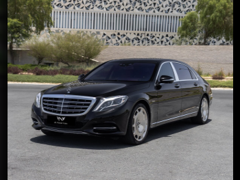 مرسيدس - بنز  مايباخ  S500  2017  اوتوماتيك  63,000 كم  8 سلندر  دفع خلفي  سيدان  أسود