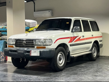 Toyota  Land Cruiser  VX  1996  Manual  76,000 Km  6 Cylinder  Four Wheel Drive (4WD)  SUV  White