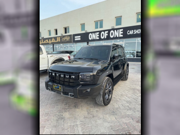 Jetour  T2  Luxury  2025  Automatic  23,000 Km  4 Cylinder  Four Wheel Drive (4WD)  SUV  Black  With Warranty