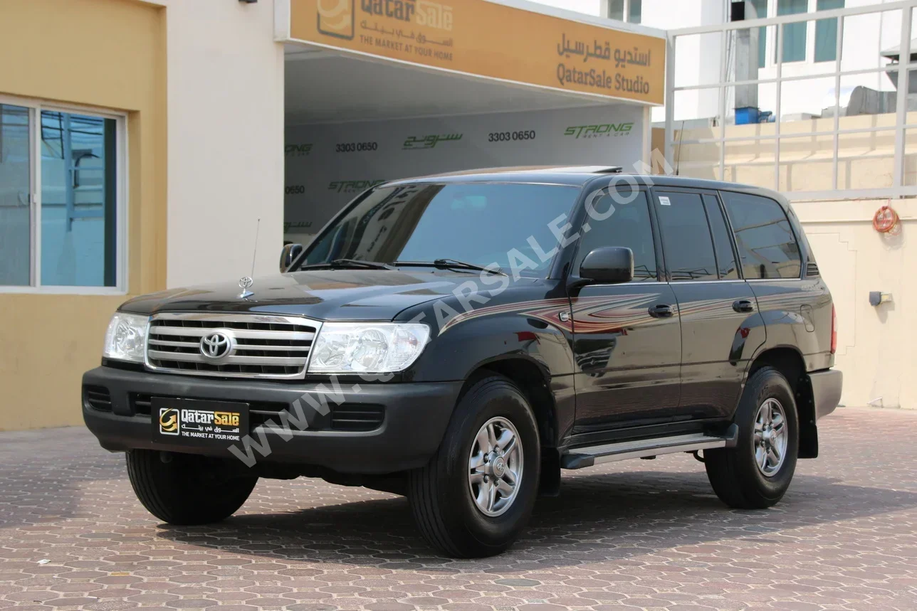 تويوتا  لاند كروزر  جي اكس  2007  عادي  330,000 كم  6 سلندر  دفع رباعي  اس يو في  أسود