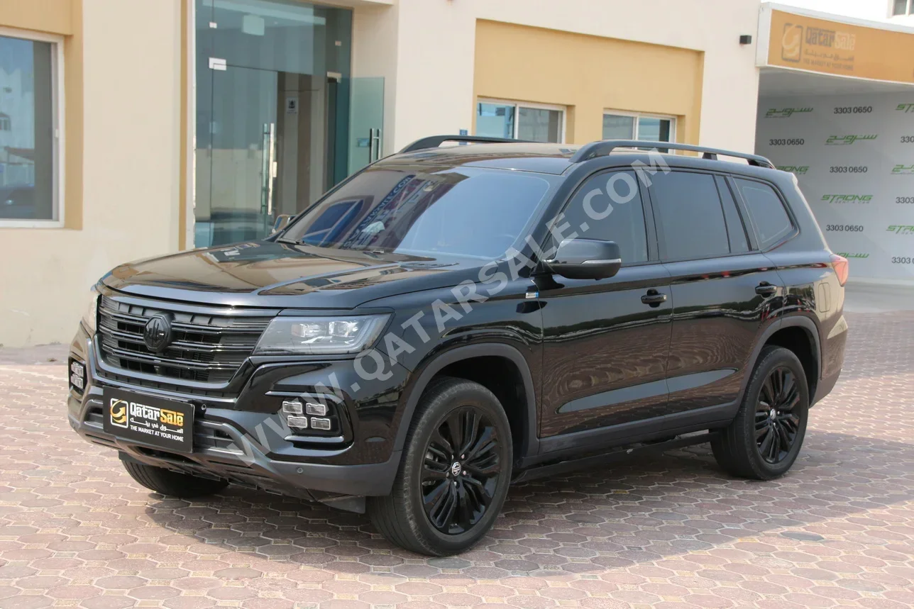 MG  RX8  30 T  2024  Automatic  30,000 Km  4 Cylinder  Four Wheel Drive (4WD)  SUV  Black  With Warranty