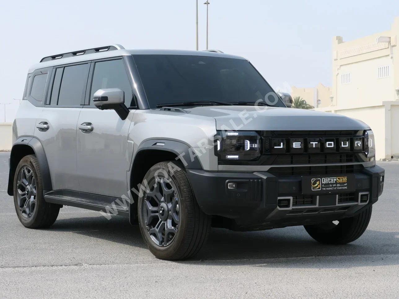 Jetour  T2  Luxury  2025  Automatic  16,000 Km  4 Cylinder  Four Wheel Drive (4WD)  SUV  Gray  With Warranty
