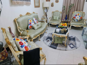 Sofas, Couches & Chairs 3-Seat Sofa  - With Table