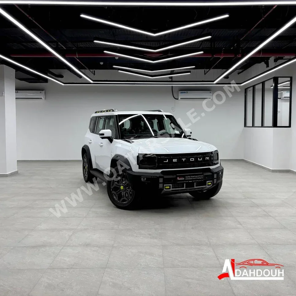 Jetour  T2  Luxury Plus  2026  Automatic  0 Km  4 Cylinder  Four Wheel Drive (4WD)  SUV  White  With Warranty
