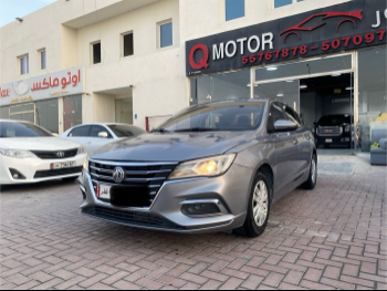 MG  5  2020  Automatic  129,000 Km  4 Cylinder  Front Wheel Drive (FWD)  Sedan  Gray