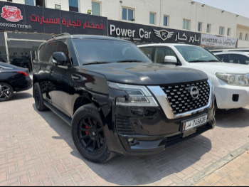 Nissan  Patrol  Platinum  2012  Automatic  154,000 Km  8 Cylinder  Four Wheel Drive (4WD)  SUV  Black