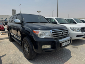 Toyota  Land Cruiser  VXR  2008  Automatic  239,000 Km  8 Cylinder  Four Wheel Drive (4WD)  SUV  Black