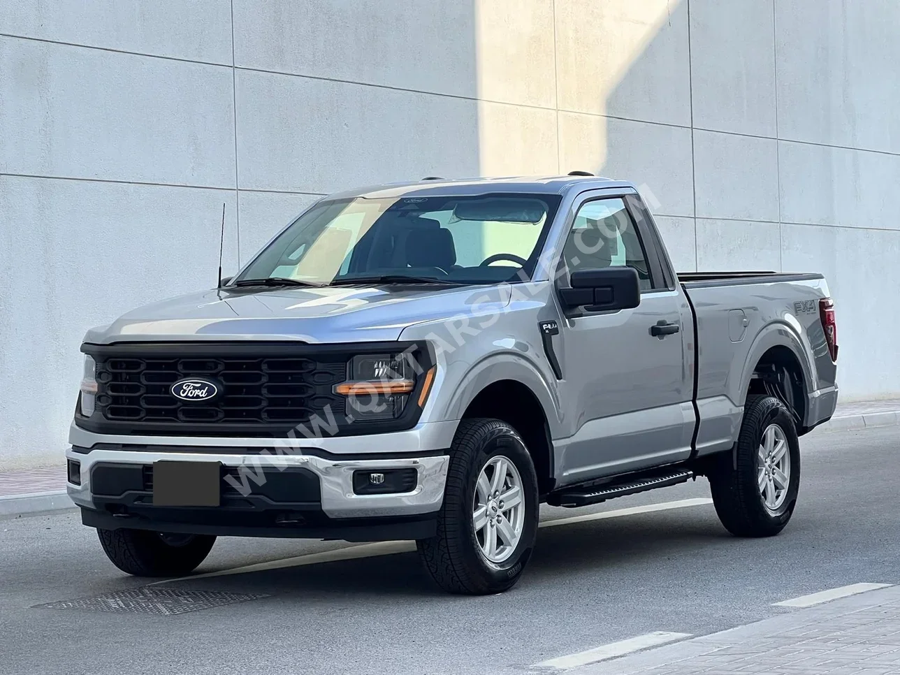 Ford  F  150 FX4  2025  Automatic  0 Km  8 Cylinder  Four Wheel Drive (4WD)  Pick Up  Silver  With Warranty