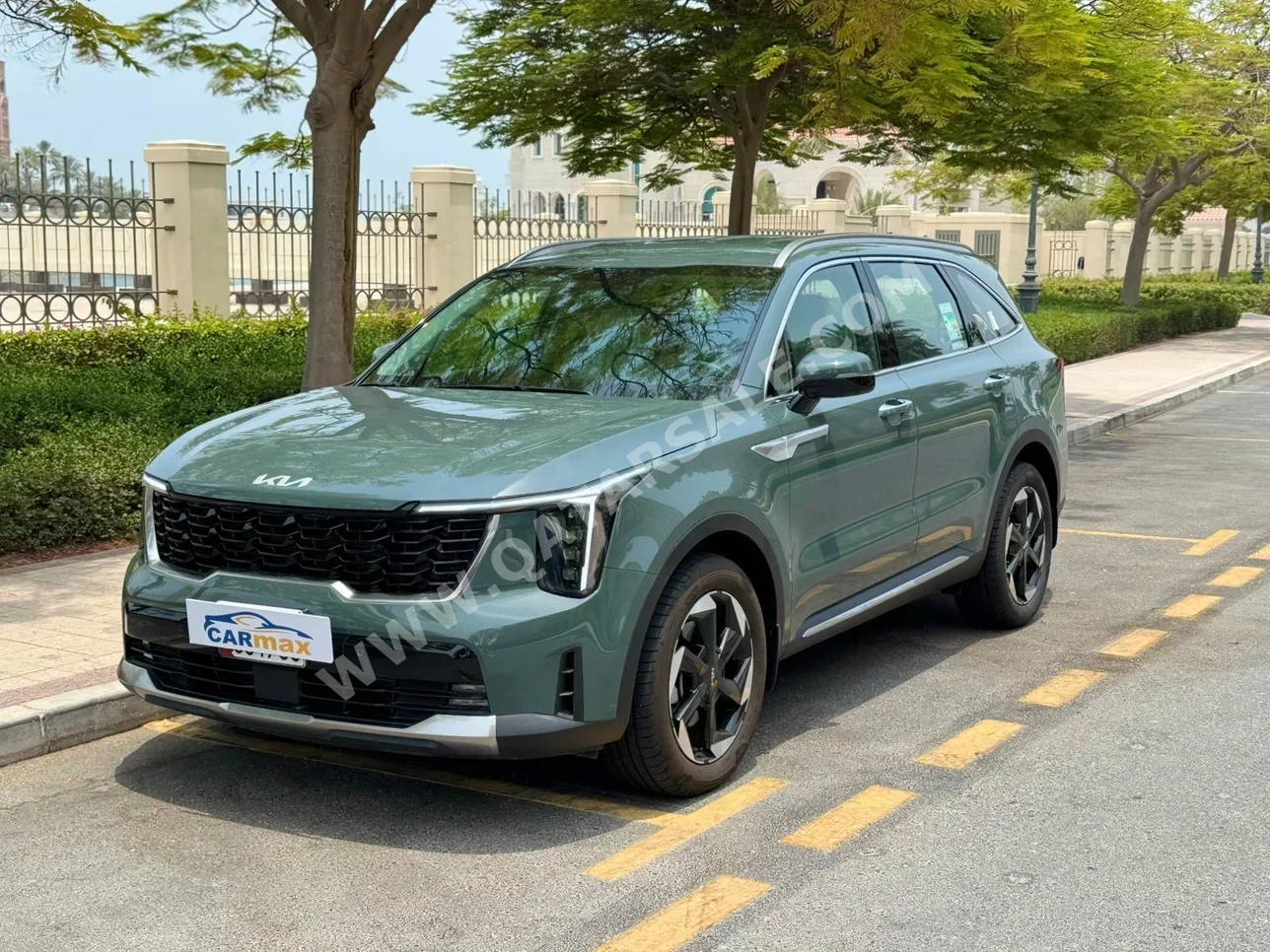 Kia  Sorento  2024  Automatic  5,000 Km  4 Cylinder  Four Wheel Drive (4WD)  SUV  Green  With Warranty