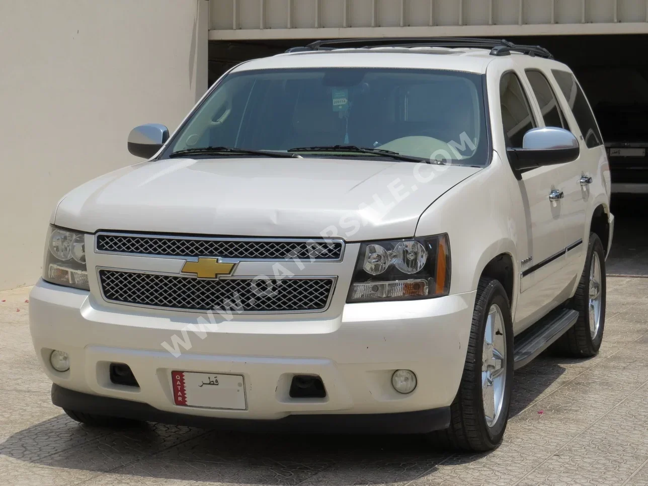 Chevrolet  Tahoe  LTZ  2013  Automatic  301,000 Km  8 Cylinder  Four Wheel Drive (4WD)  SUV  White