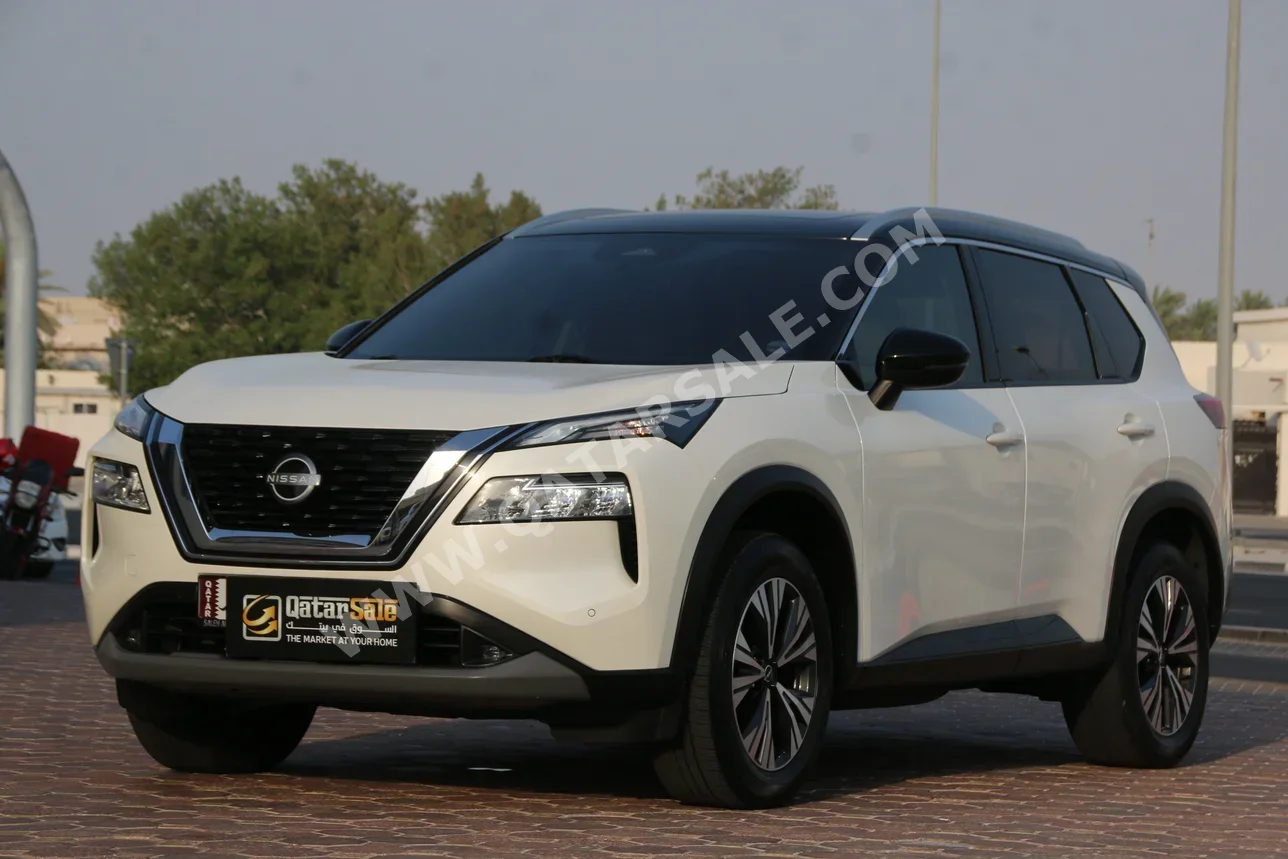 Nissan  X-Trail  SV  2023  Automatic  39,000 Km  4 Cylinder  Four Wheel Drive (4WD)  SUV  White  With Warranty