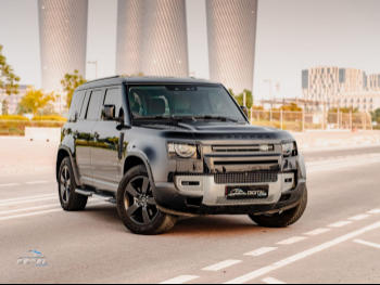 Land Rover  Defender  110 SE  2024  Automatic  37,000 Km  4 Cylinder  Four Wheel Drive (4WD)  SUV  Black  With Warranty