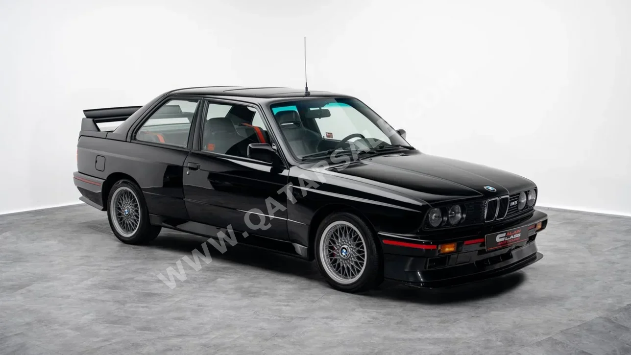 BMW  M-Series  3  2000  Manual  85,820 Km  4 Cylinder  Rear Wheel Drive (RWD)  Coupe / Sport  Black