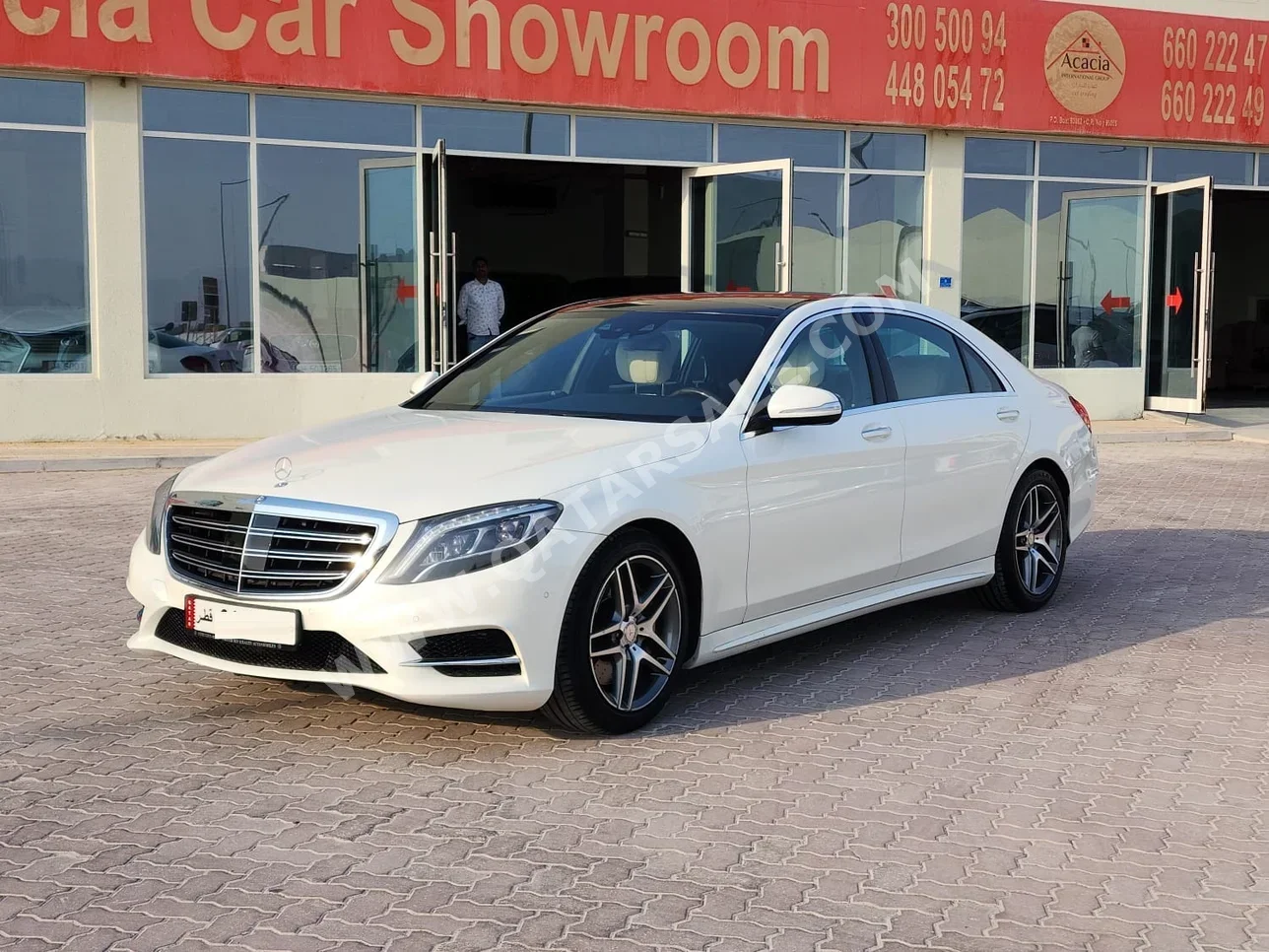 Mercedes-Benz  S-Class  400  2015  Automatic  94,000 Km  6 Cylinder  Rear Wheel Drive (RWD)  Sedan  White