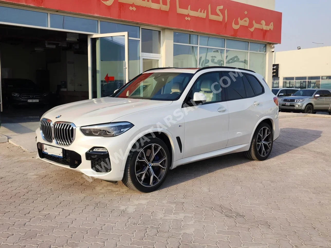 بي ام دبليو  الفئة - اكس  اكس 5  2020  اوتوماتيك  85,000 كم  6 سلندر  دفع رباعي  اس يو في  أبيض