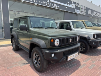سوزوكي  جمني  2025  عادي  0 كم  4 سلندر  دفع رباعي  اس يو في  أخضر  تحت الضمان