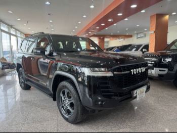 Toyota  Land Cruiser  GR Sport Twin Turbo  2022  Automatic  60,000 Km  6 Cylinder  Four Wheel Drive (4WD)  SUV  Black  With Warranty