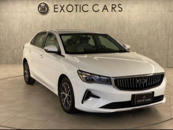 Geely  Emgrand  2025  Automatic  0 Km  4 Cylinder  Front Wheel Drive (FWD)  Sedan  White  With Warranty