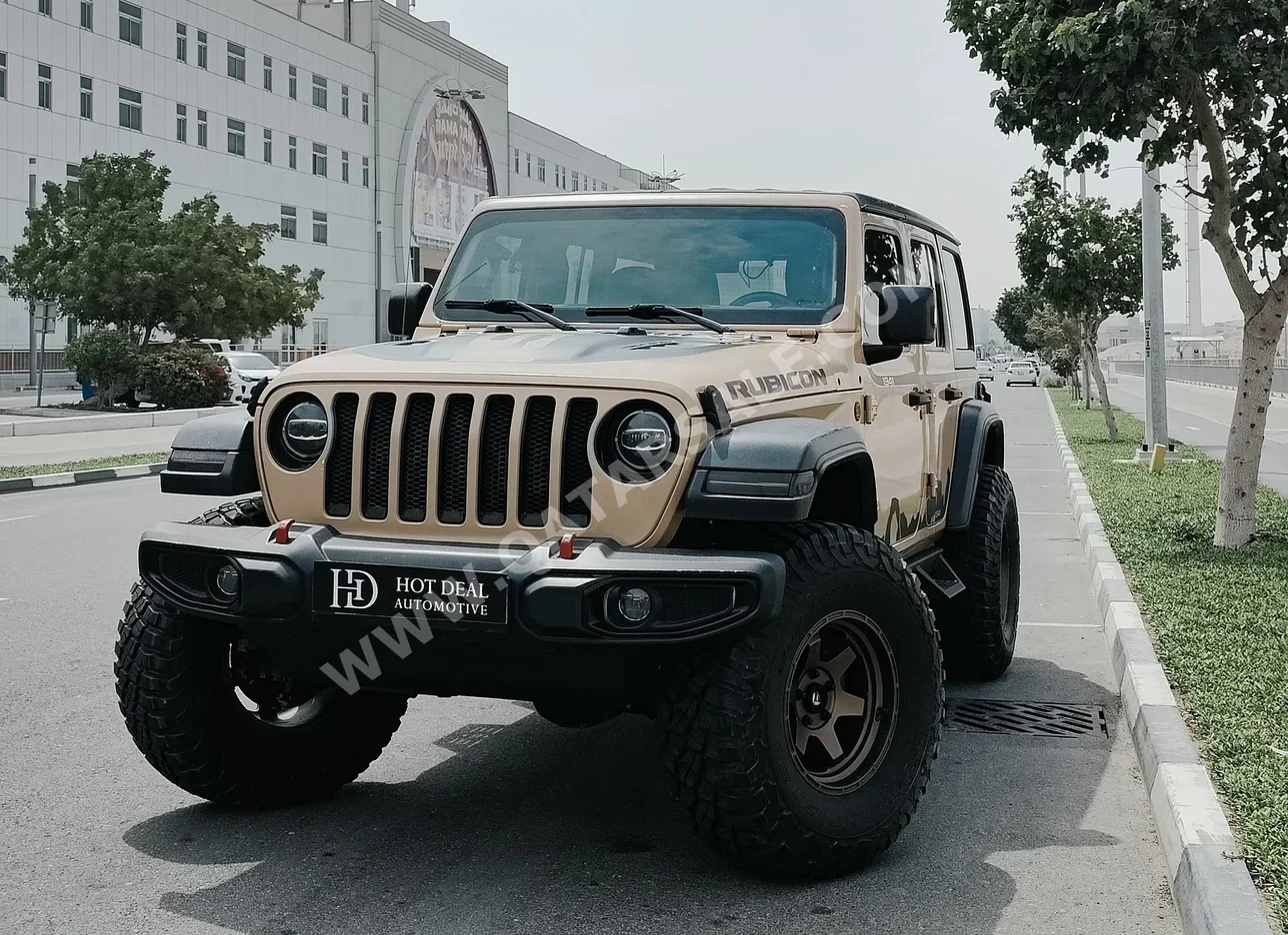 Jeep  Wrangler  Rubicon  2018  Automatic  78,000 Km  6 Cylinder  Four Wheel Drive (4WD)  SUV  Black and Gold