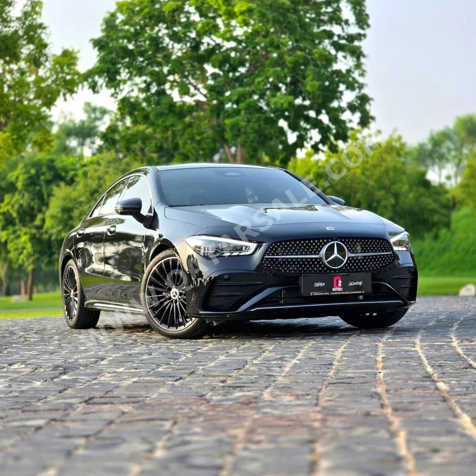 Mercedes-Benz  CLA  200  2025  Automatic  5,000 Km  4 Cylinder  Rear Wheel Drive (RWD)  Sedan  Black  With Warranty