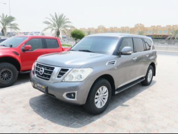 Nissan  Patrol  SE  2014  Automatic  180,000 Km  8 Cylinder  Four Wheel Drive (4WD)  SUV  Gray