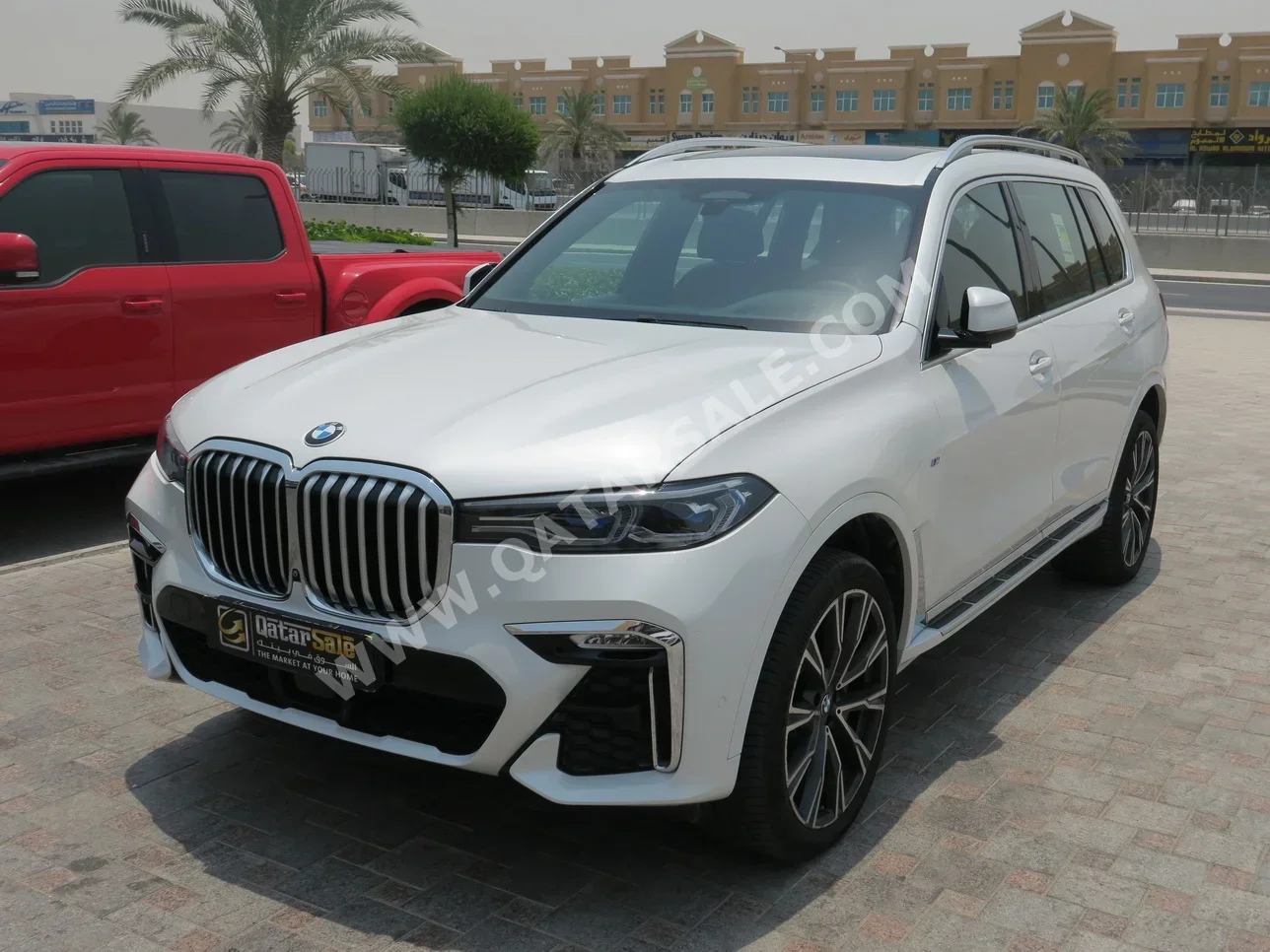 BMW  X-Series  X7  2019  Automatic  95,000 Km  8 Cylinder  Four Wheel Drive (4WD)  SUV  White