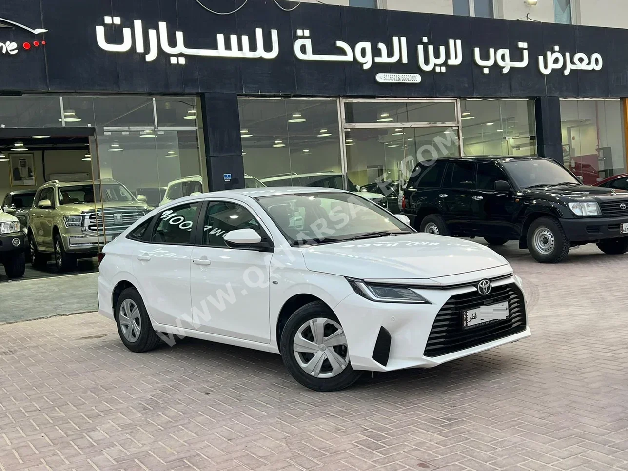Toyota  Yaris  2023  Automatic  60,000 Km  4 Cylinder  Front Wheel Drive (FWD)  Sedan  White