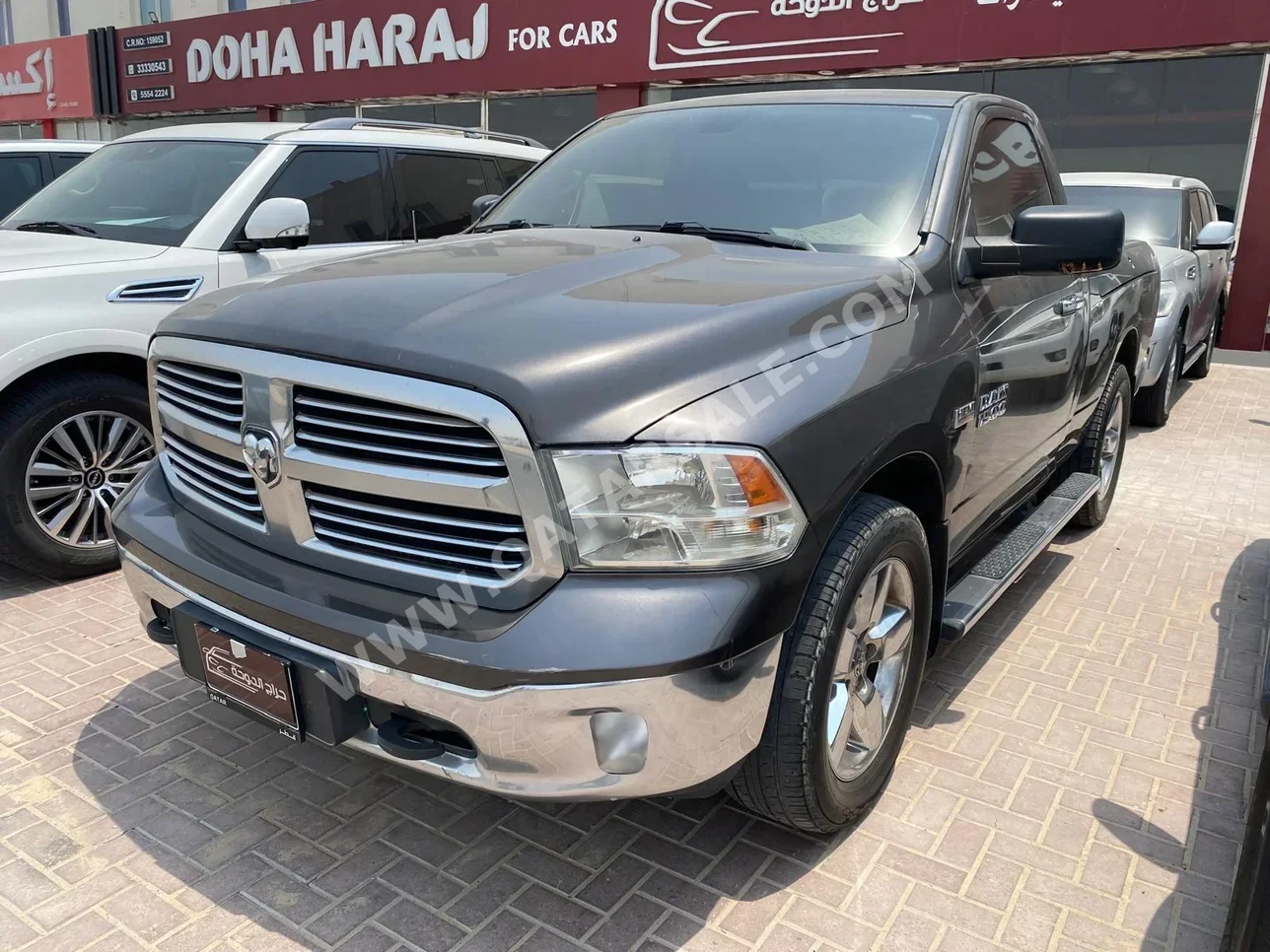 Dodge  Ram  1500  2017  Automatic  128,000 Km  8 Cylinder  Four Wheel Drive (4WD)  Pick Up  Gray