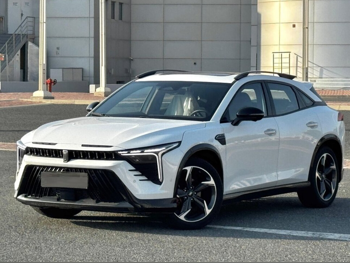 بيستون بي70 اس 2023 اوتوماتيك 22,100 كم 4 سلندر دفع رباعي اس يو في أبيض تحت الضمان