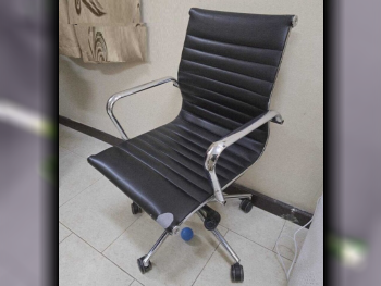 Desk Chairs - Executive Chair  - Black