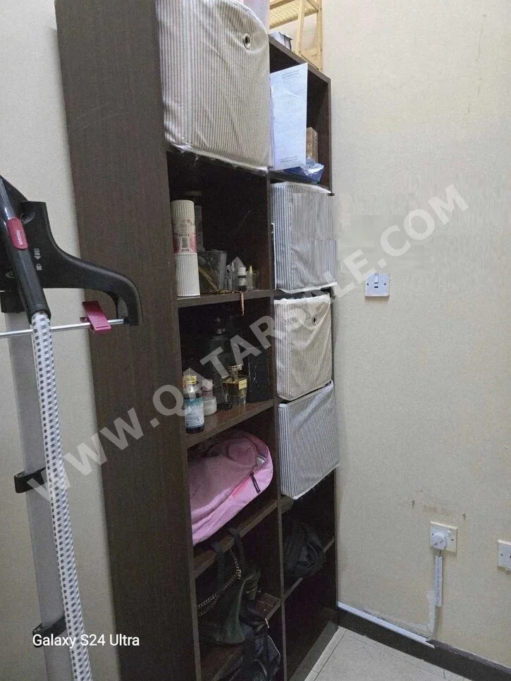 Bookcases & Shelving Units Shelving Unit  - Brown