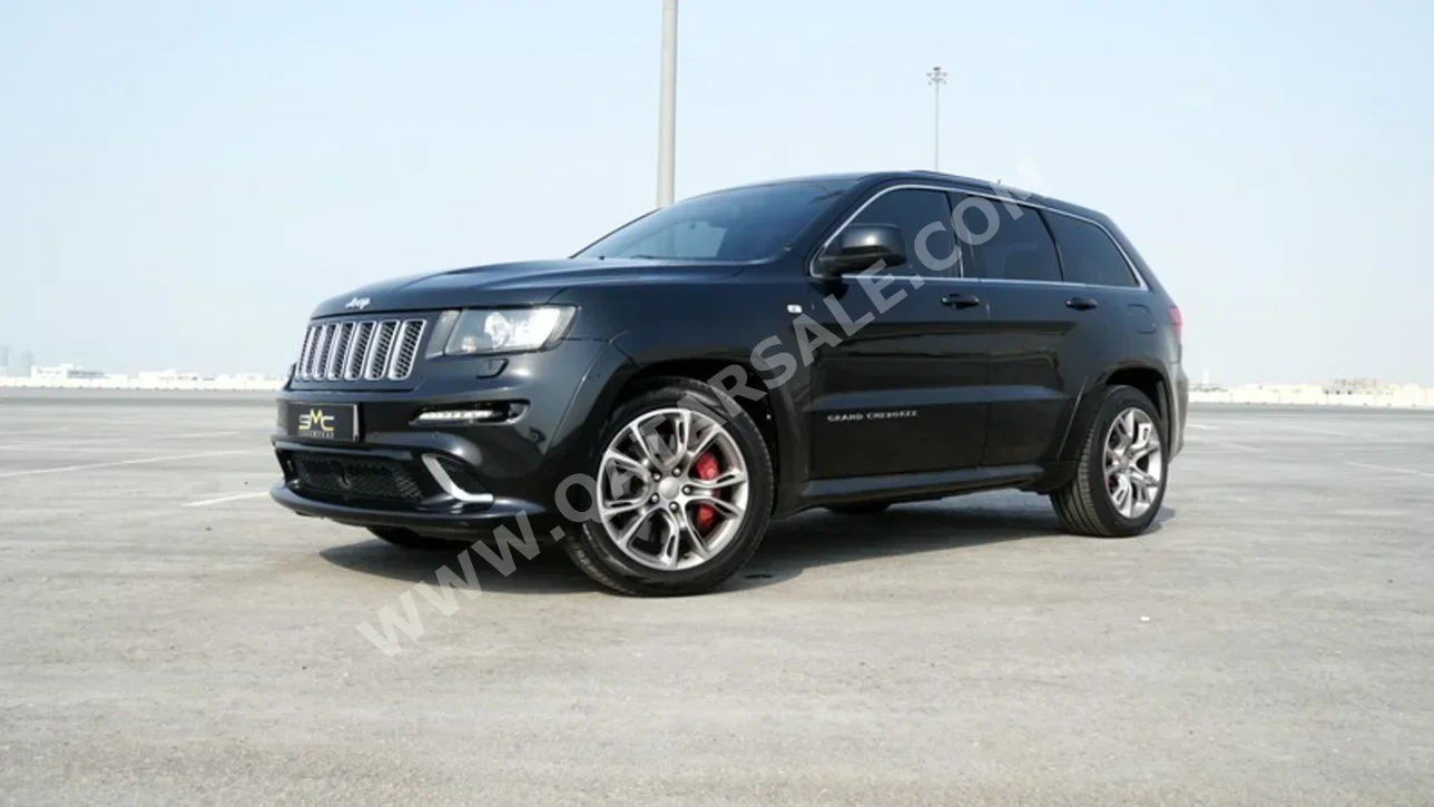 Jeep  Grand Cherokee  SRT  2013  Automatic  121,000 Km  8 Cylinder  Four Wheel Drive (4WD)  SUV  Dark Gray