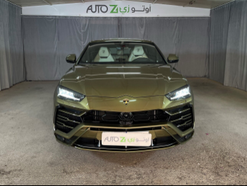 Lamborghini  Urus  S  2022  Automatic  26,250 Km  8 Cylinder  Four Wheel Drive (4WD)  SUV  Dark Green  With Warranty